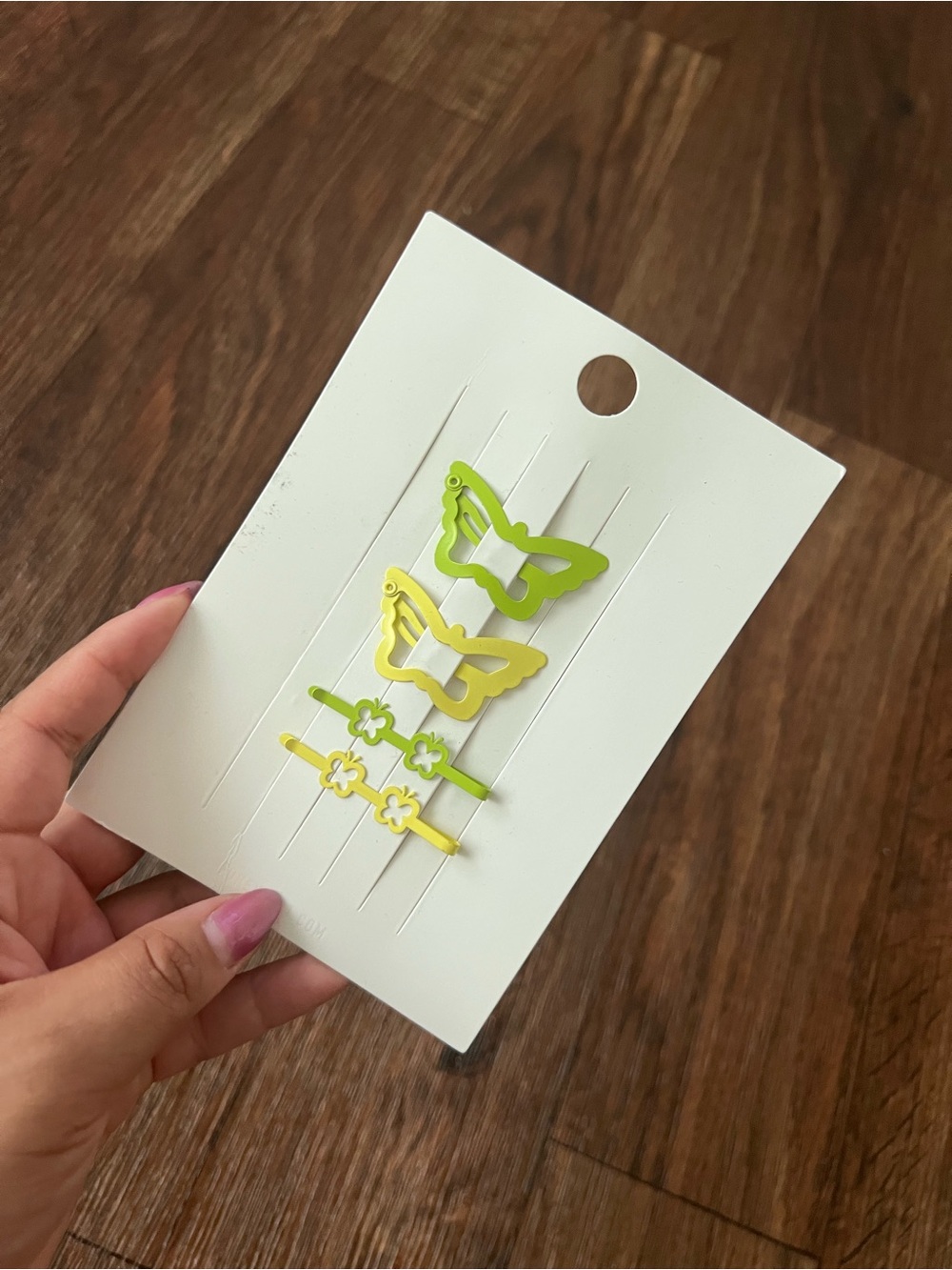 💚💛Forever 21 Butterfly & Daisy Hair Clip Set | Green & Yellow | 4-Piece | NWT🦋